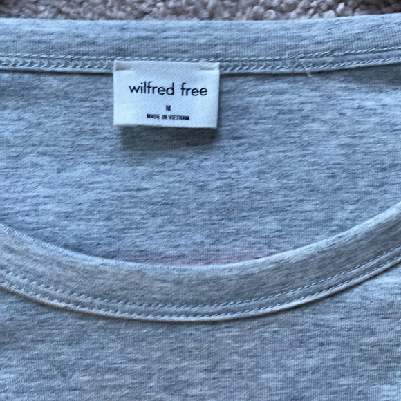 NWT Wilfred grey jersey dress. Size medium. Tight fitting long sleeve scoop neck - Picture 3 of 7